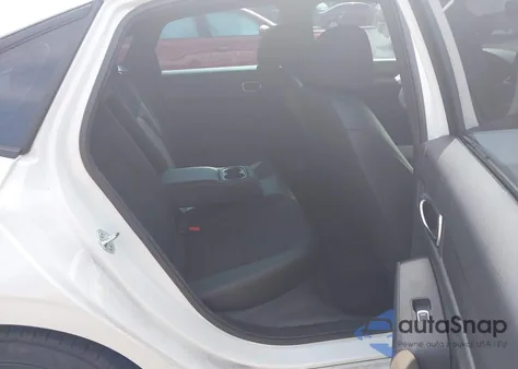 2025 Honda Civic Sport z USA, uszkodzony, nr VIN 2HGFE2F57SH500960